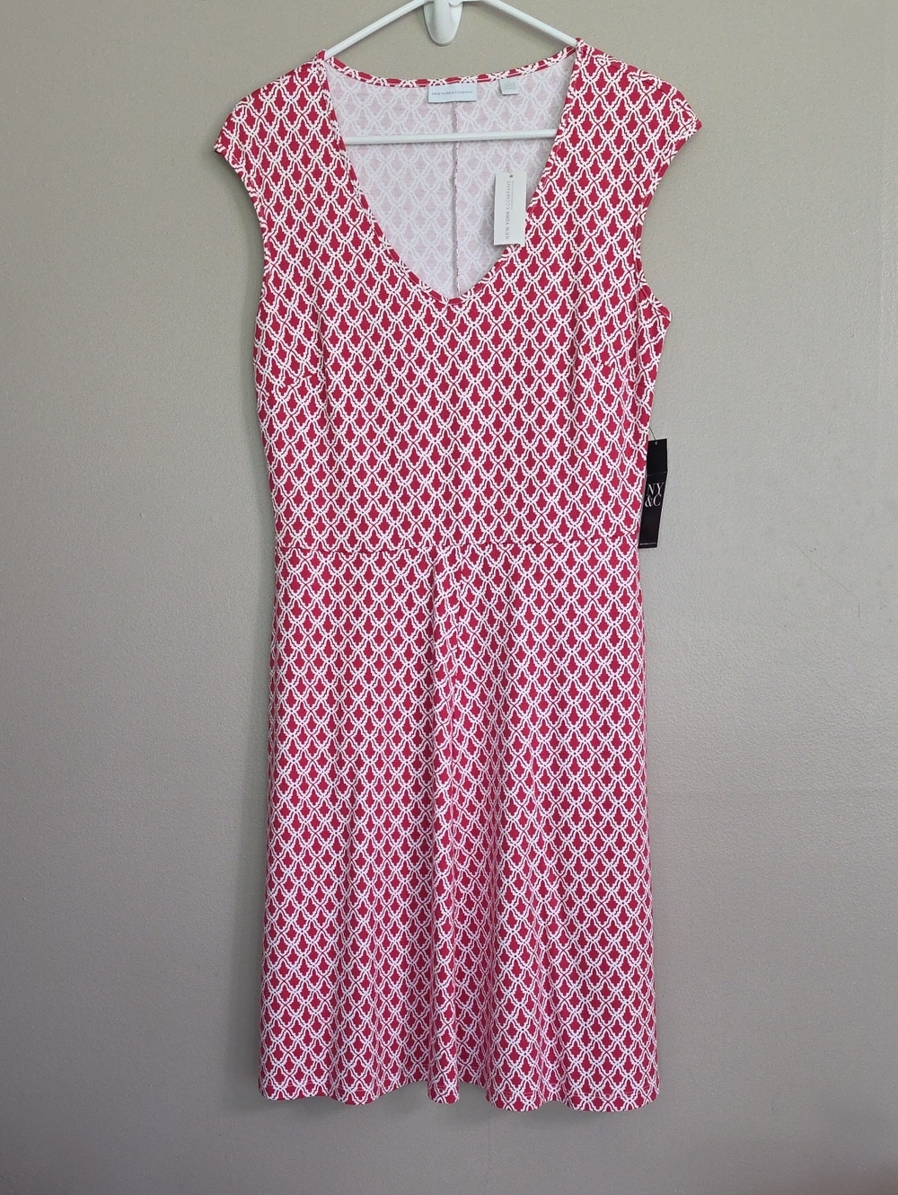 New York & Company Patterned Midi Dress With V Neck Size S  NWT